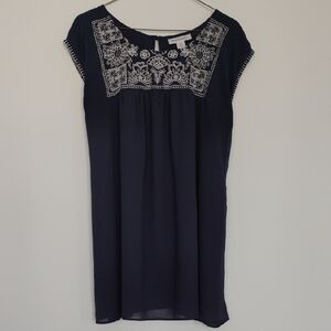 Motherhood Maternity Sleeveless Navy Blouse White Embroidery Tie Back - XL